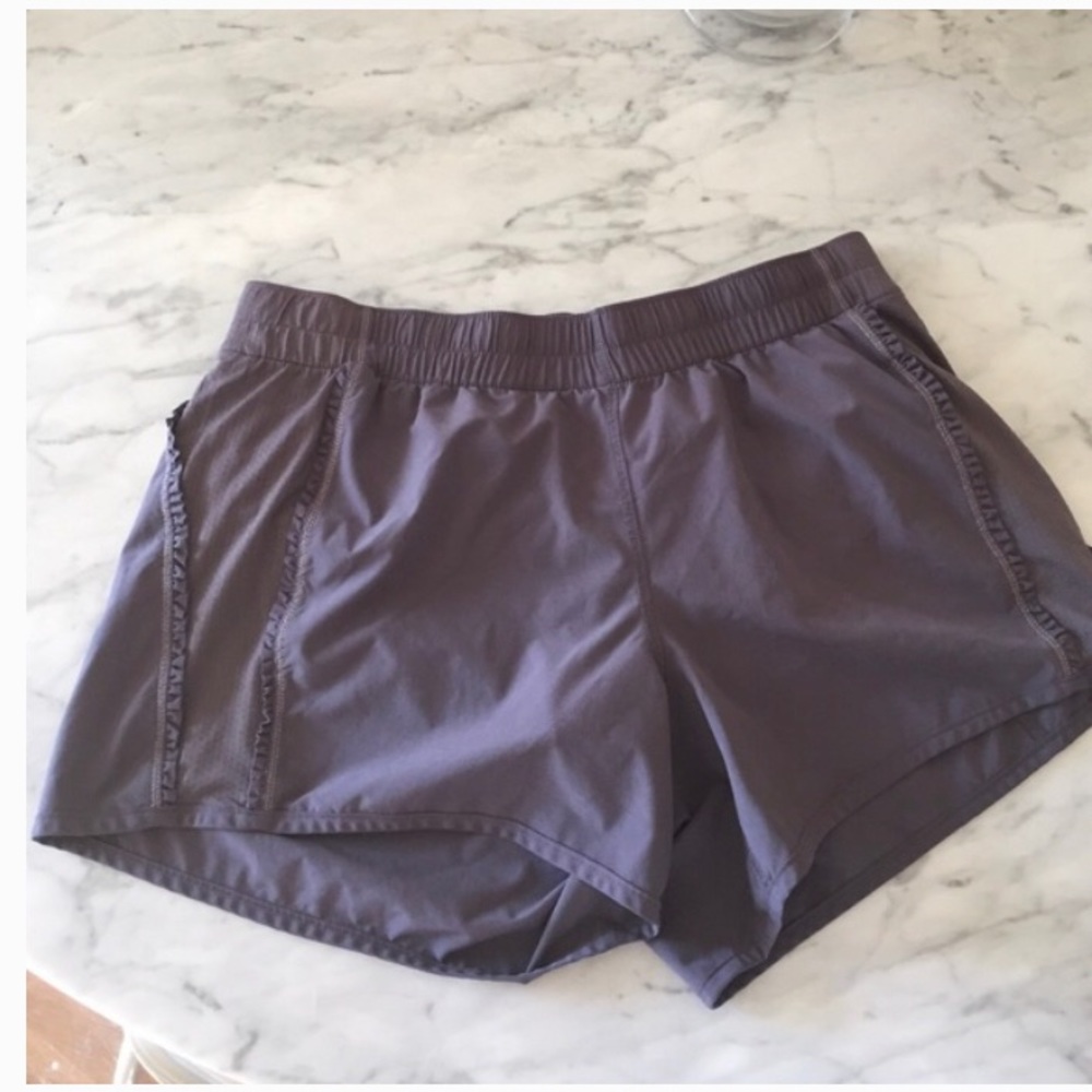 Lululemon ruffled detail shorts
